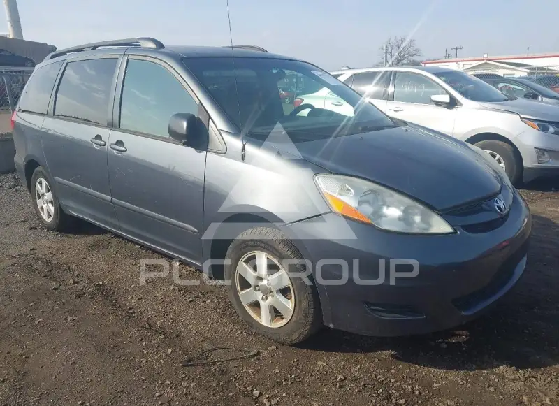 2009 Toyota SIENNA фото