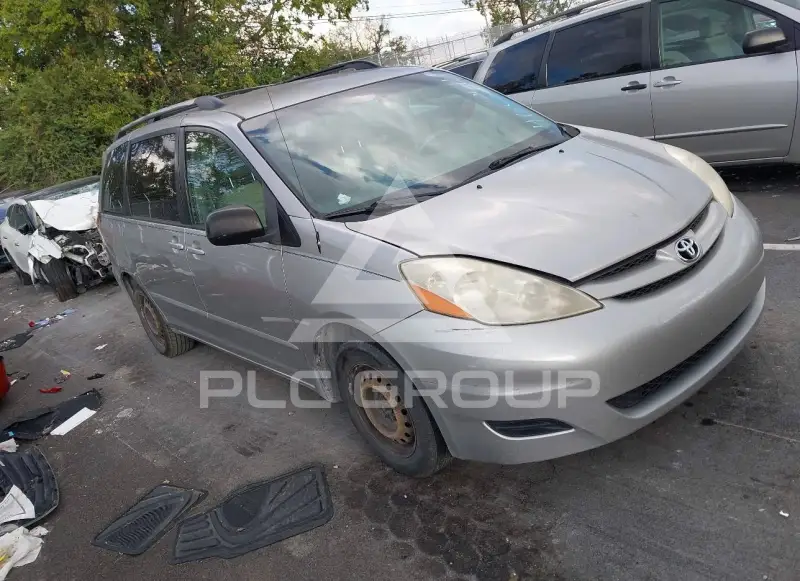 2009 Toyota SIENNA фото