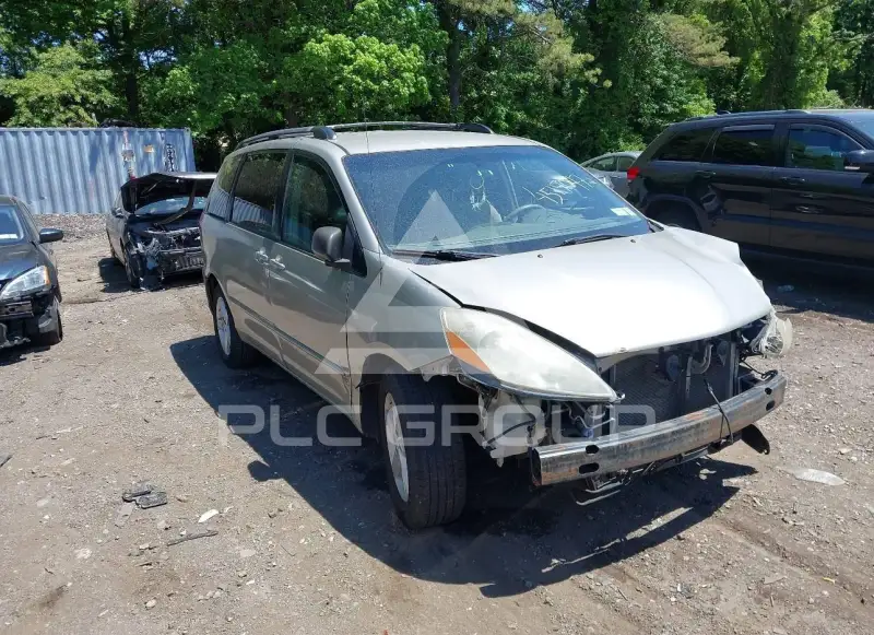 2009 Toyota SIENNA фото