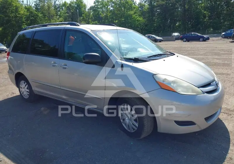 2009 Toyota SIENNA фото