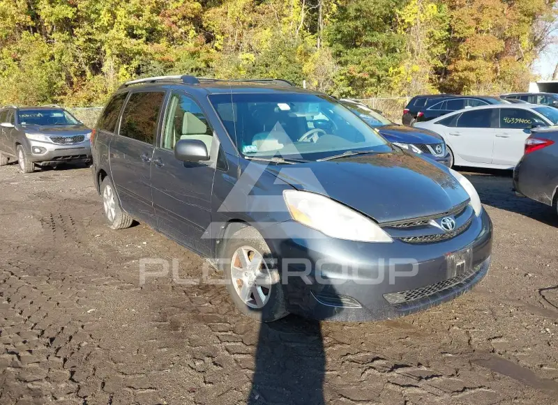 2009 Toyota SIENNA фото