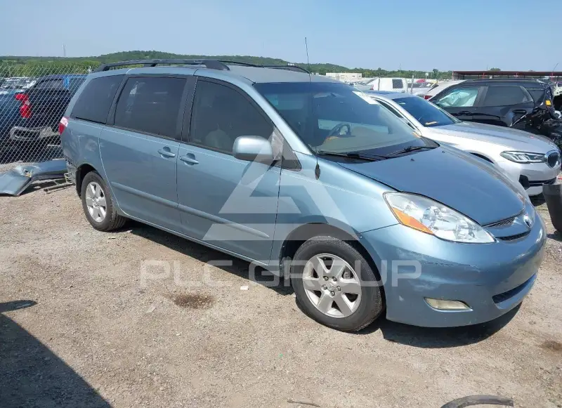 2009 Toyota SIENNA фото