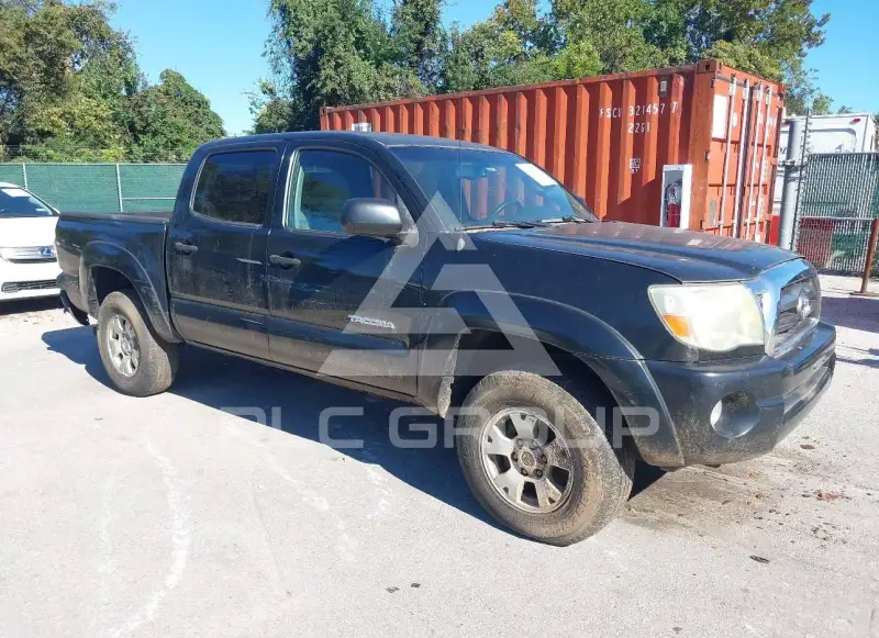 2009 Toyota TACOMA photo