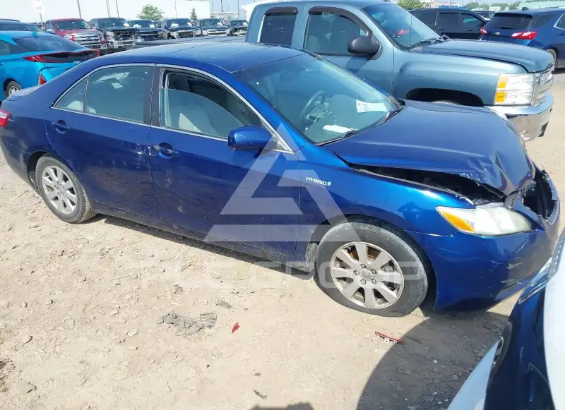 2009 Toyota CAMRY фото