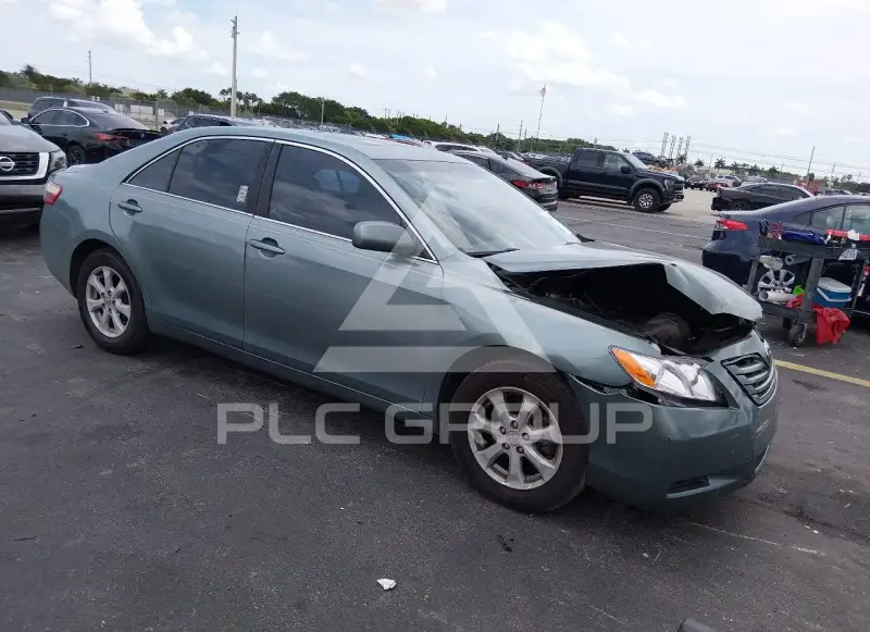 2009 Toyota CAMRY фото