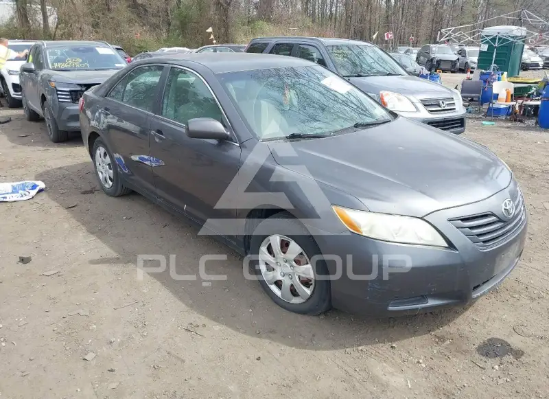 2009 Toyota CAMRY фото