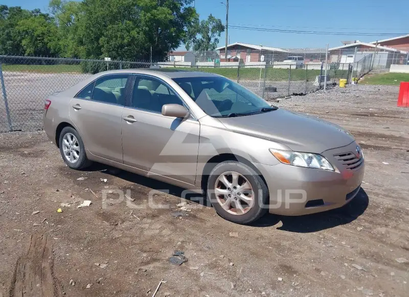 2009 Toyota CAMRY фото
