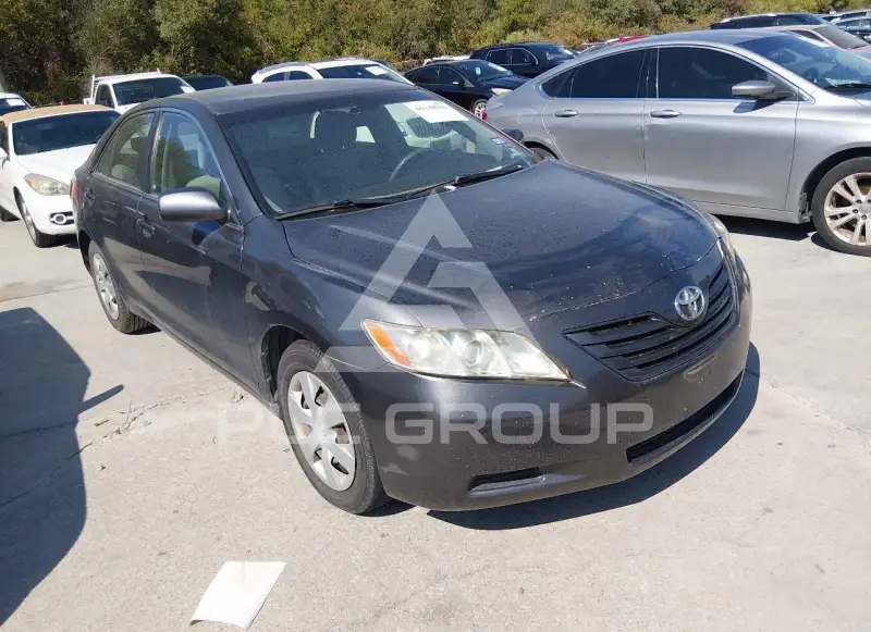 2009 Toyota CAMRY фото