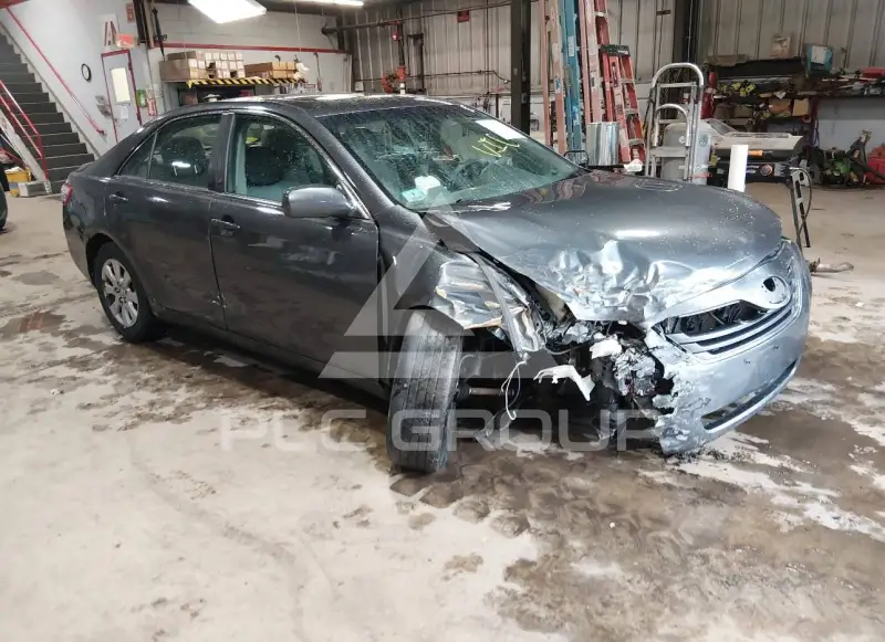 2009 Toyota CAMRY photo