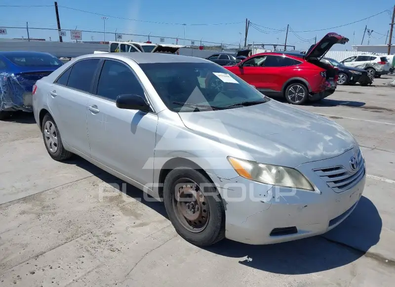 2009 Toyota CAMRY фото