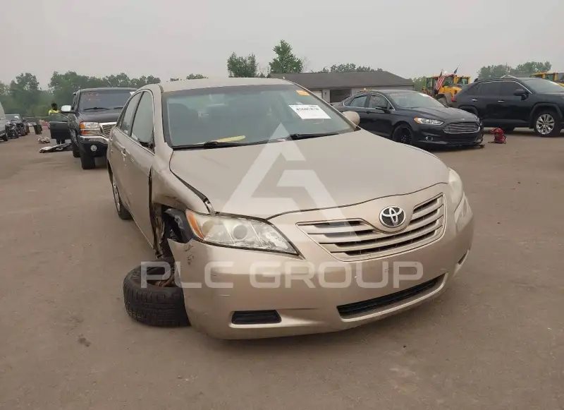 2009 Toyota CAMRY фото