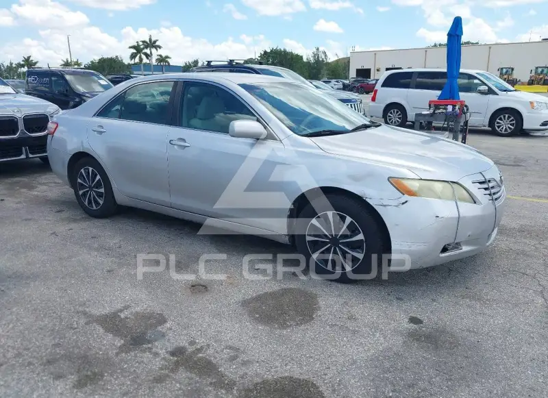 2009 Toyota CAMRY фото
