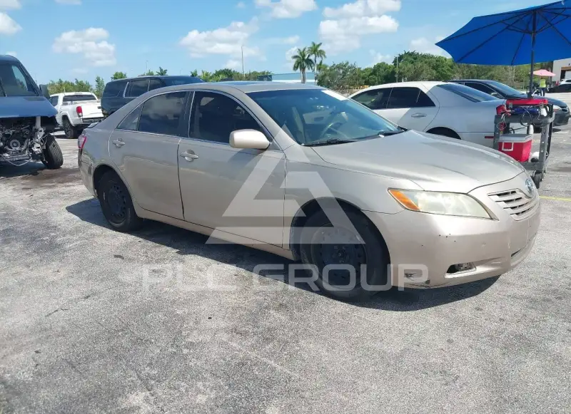 2009 Toyota CAMRY фото
