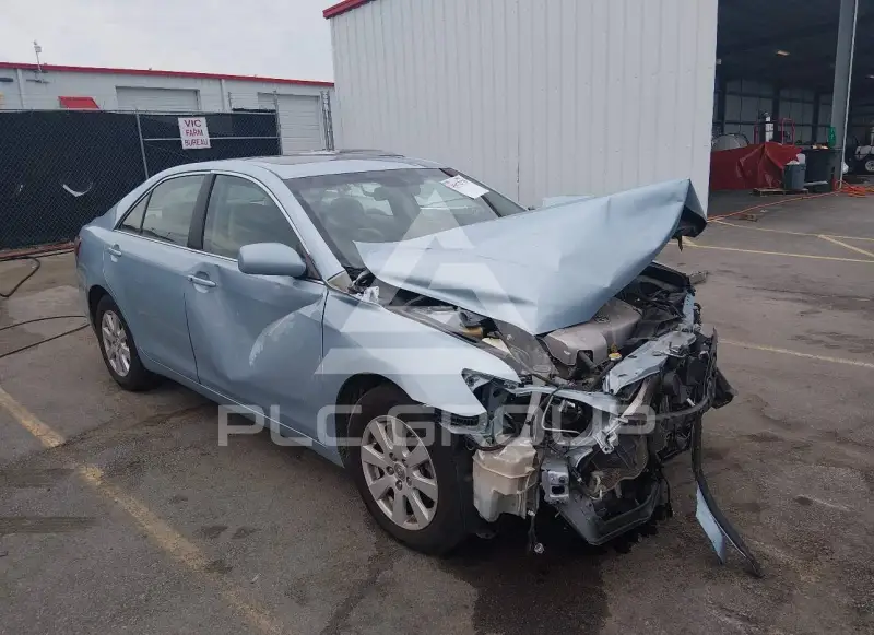2009 Toyota CAMRY фото