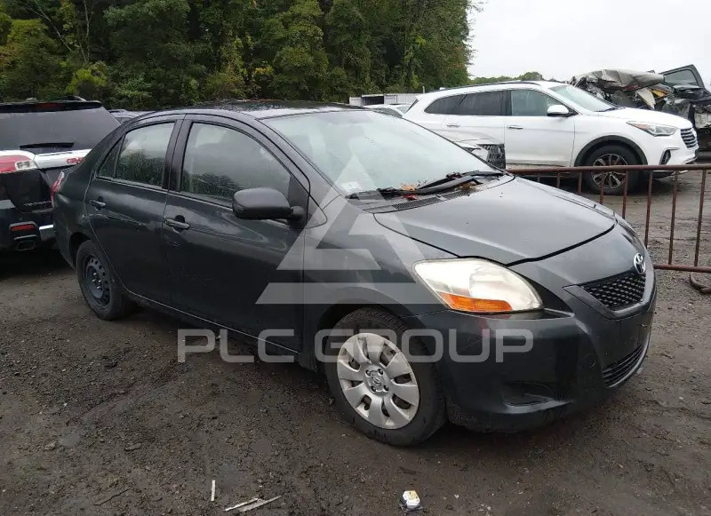 2009 Toyota YARIS фото