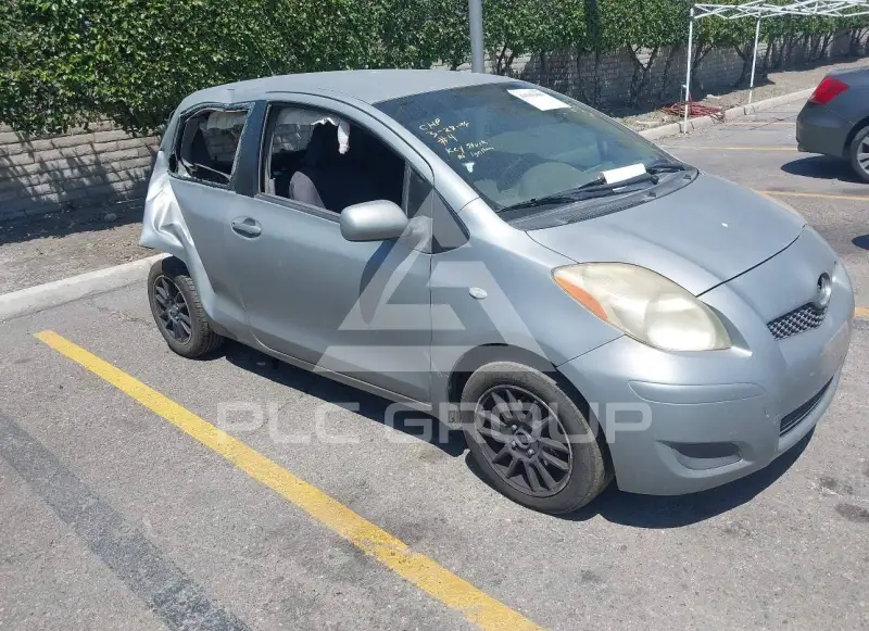 2009 Toyota YARIS фото
