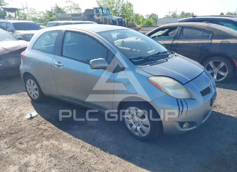 2009 Toyota YARIS фото