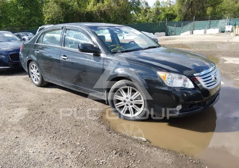 2009 Toyota AVALON photo