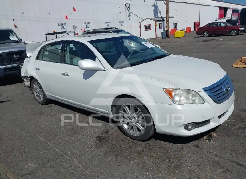 2009 Toyota AVALON photo