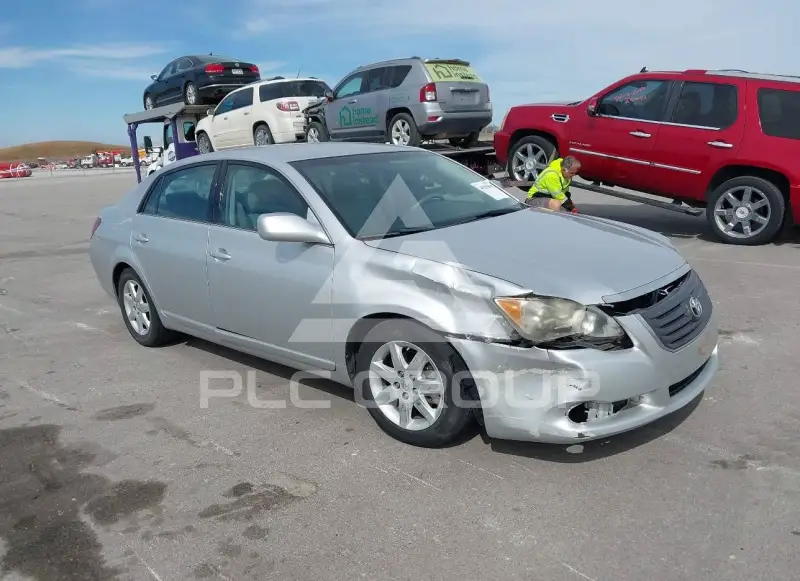 2009 Toyota AVALON фото