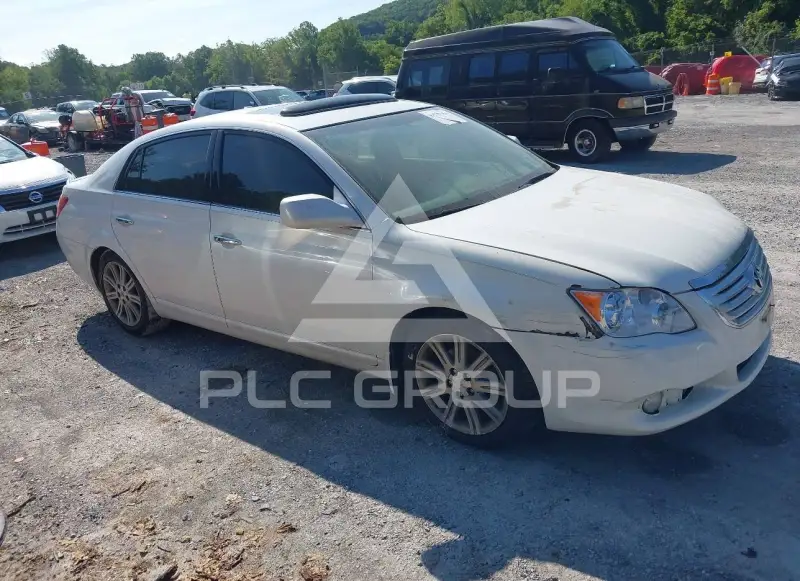 2009 Toyota AVALON photo