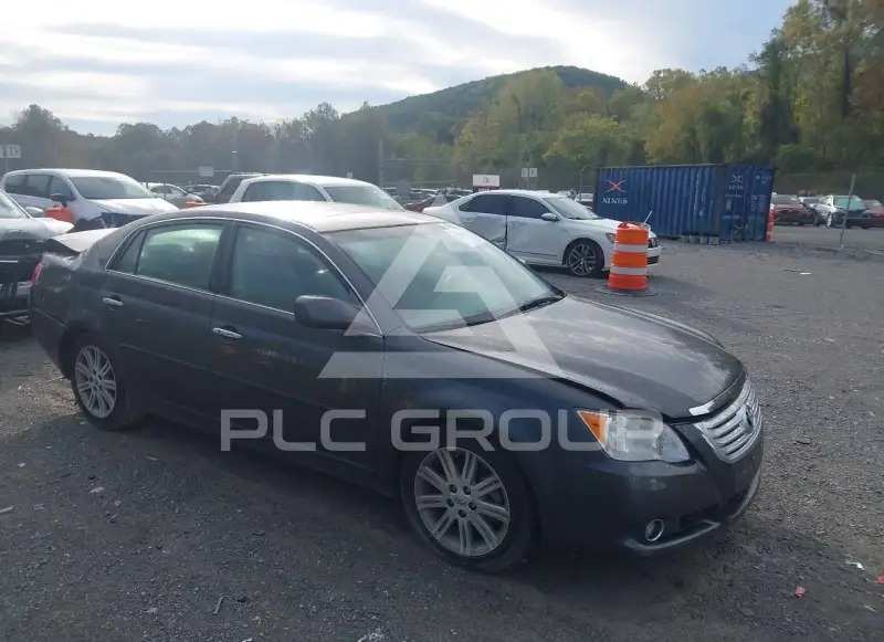 2009 Toyota AVALON photo