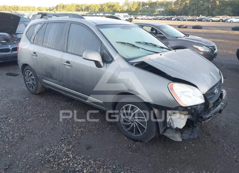 2009 KIA Rondo photo