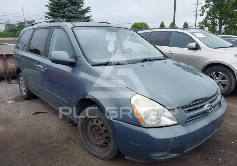2009 KIA Sedona фото