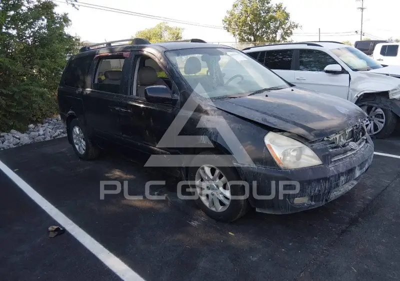 2009 KIA Sedona photo