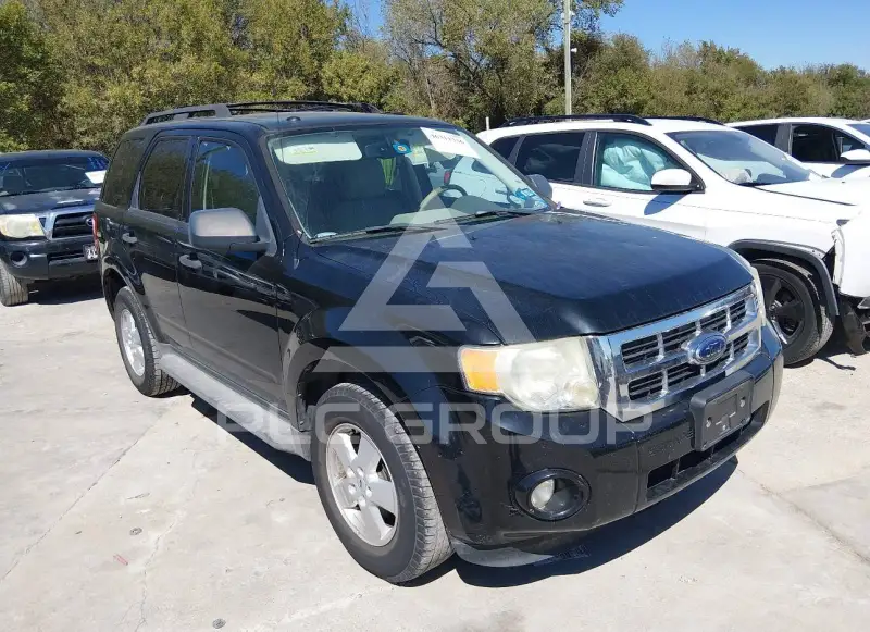 2009 Ford ESCAPE photo
