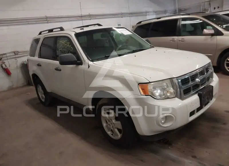 2009 Ford ESCAPE фото