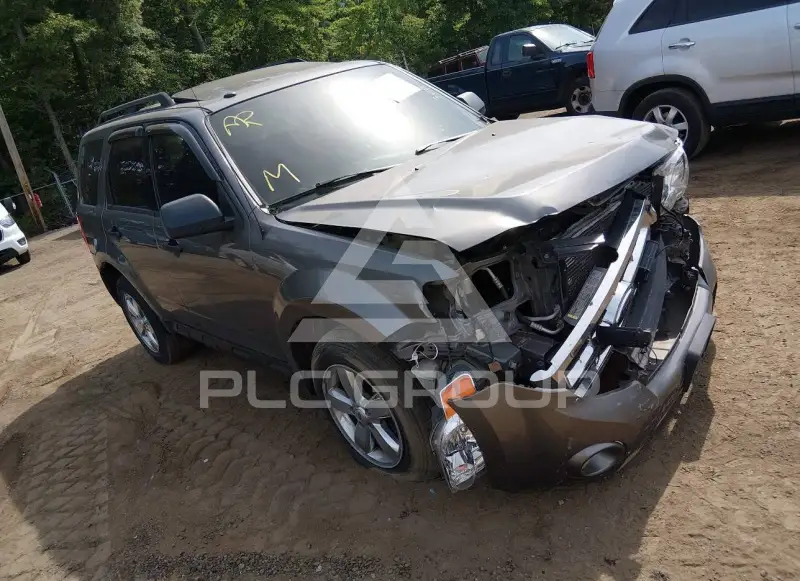 2009 Ford ESCAPE photo