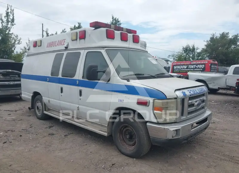 2009 Ford E-350 фото