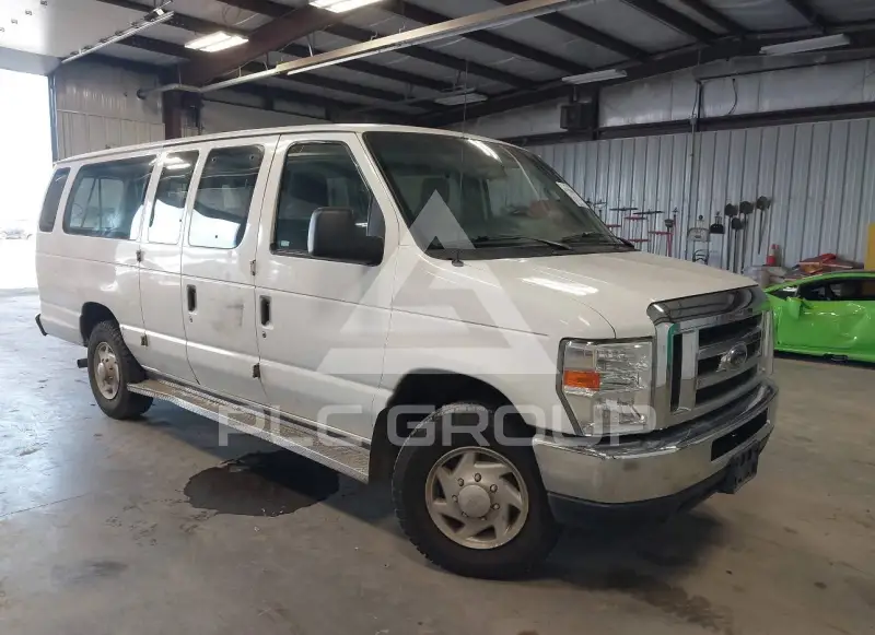 2009 Ford E-350 фото