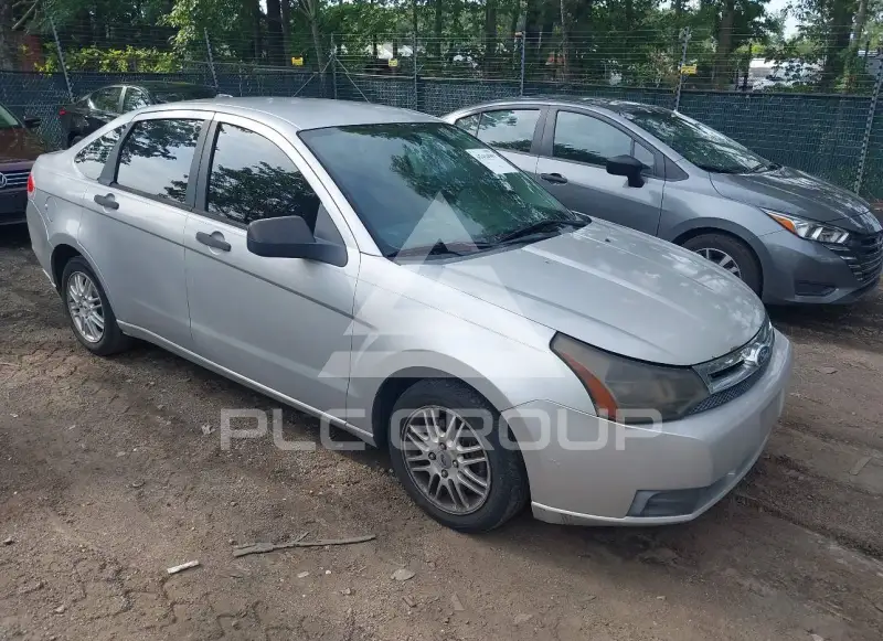 2009 Ford FOCUS фото