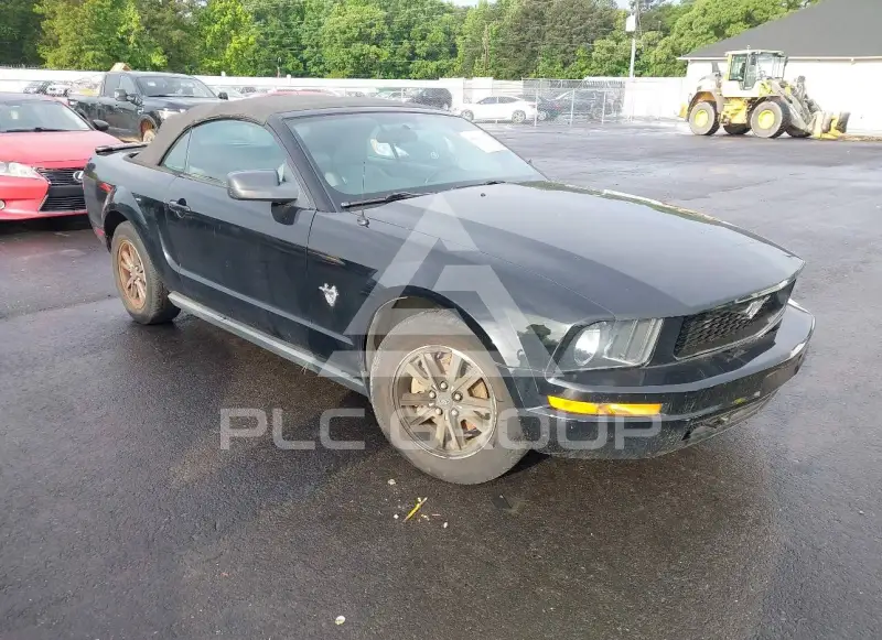 2009 Ford MUSTANG фото