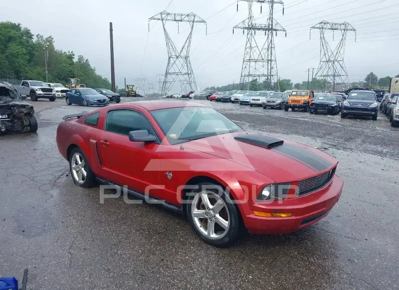 2009 Ford MUSTANG photo