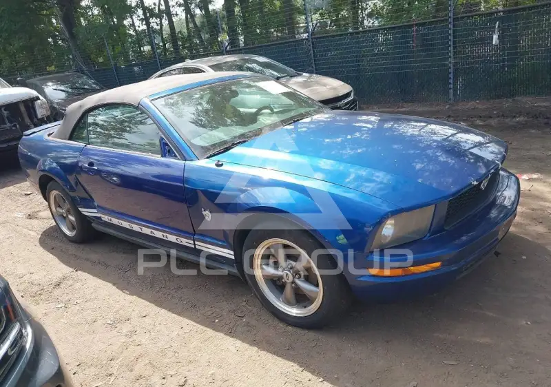 2009 Ford MUSTANG фото