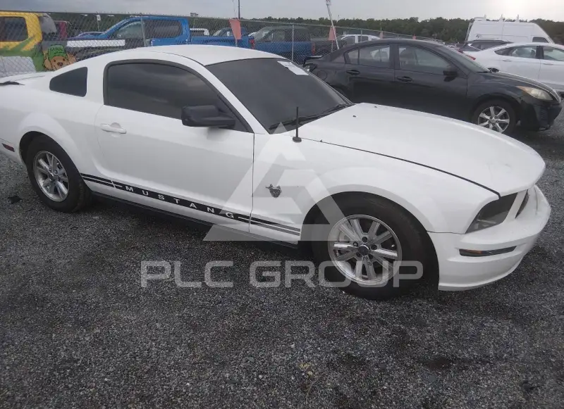 2009 Ford MUSTANG фото