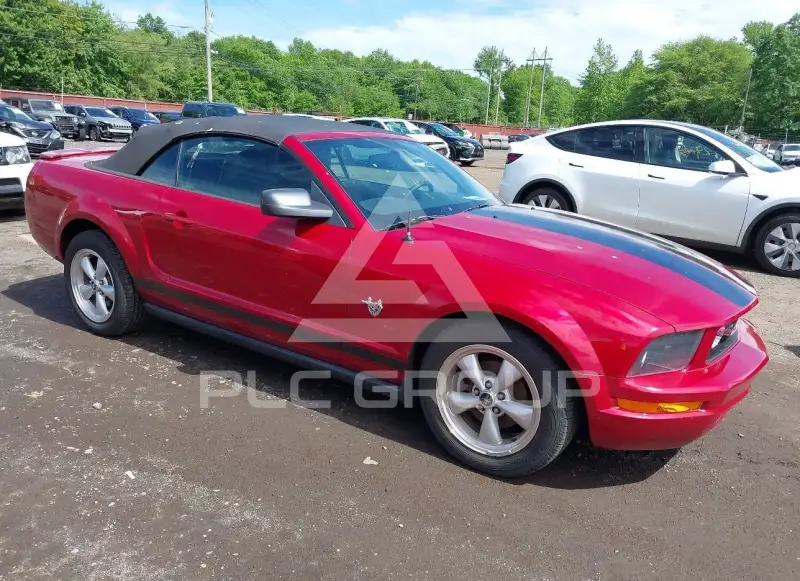 2009 Ford MUSTANG фото