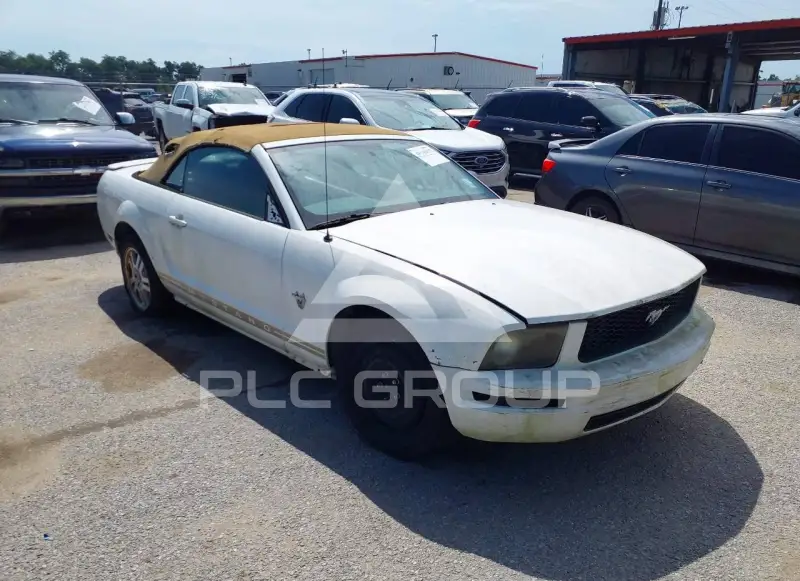 2009 Ford MUSTANG photo