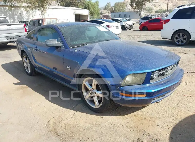 2009 Ford MUSTANG photo