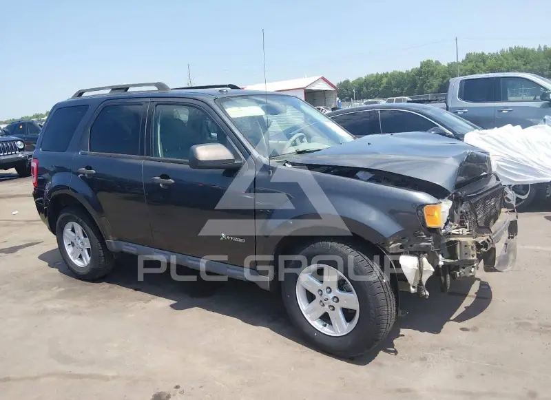 2009 Ford ESCAPE photo