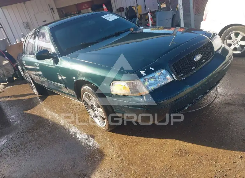 2009 Ford CROWN фото