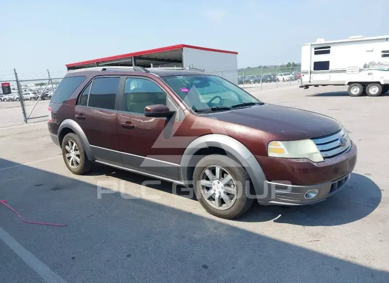 2009 Ford TAURUS фото