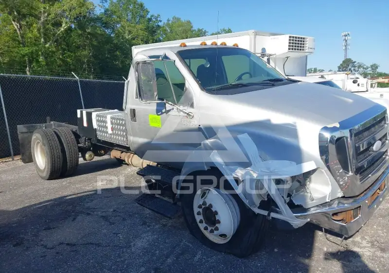 2009 Ford F-650 photo