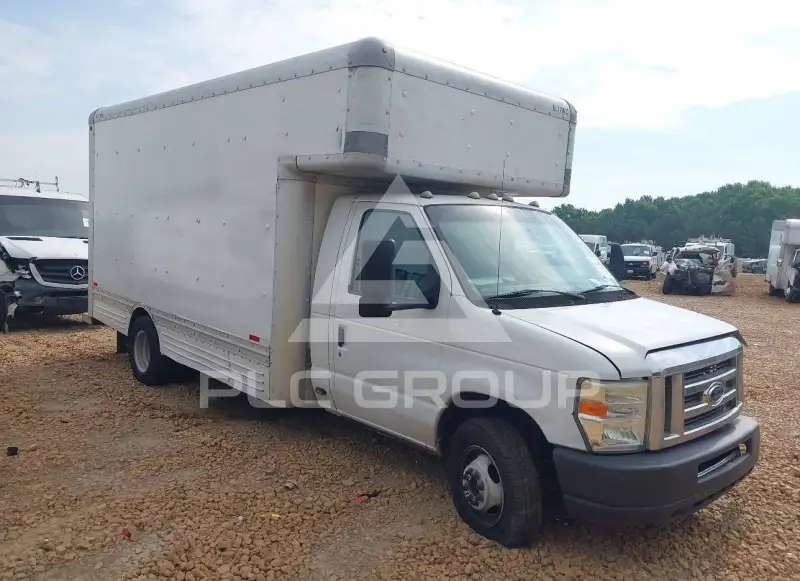 2009 Ford E-450 photo