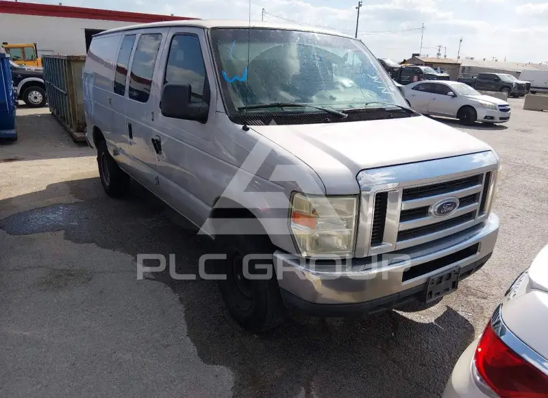 2009 Ford E-250 photo