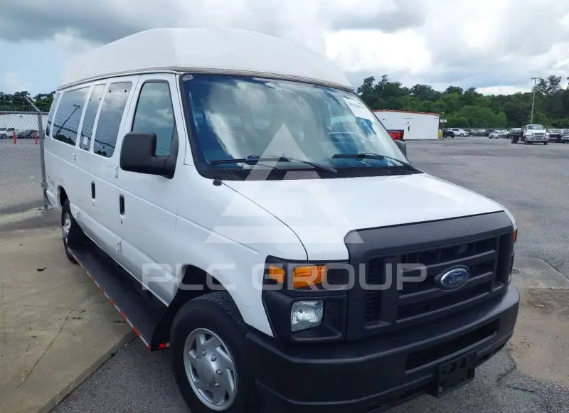 2009 Ford E-250 photo