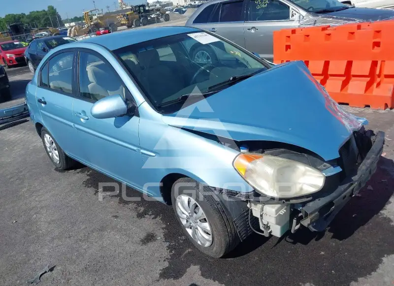 2009 Hyundai Accent photo